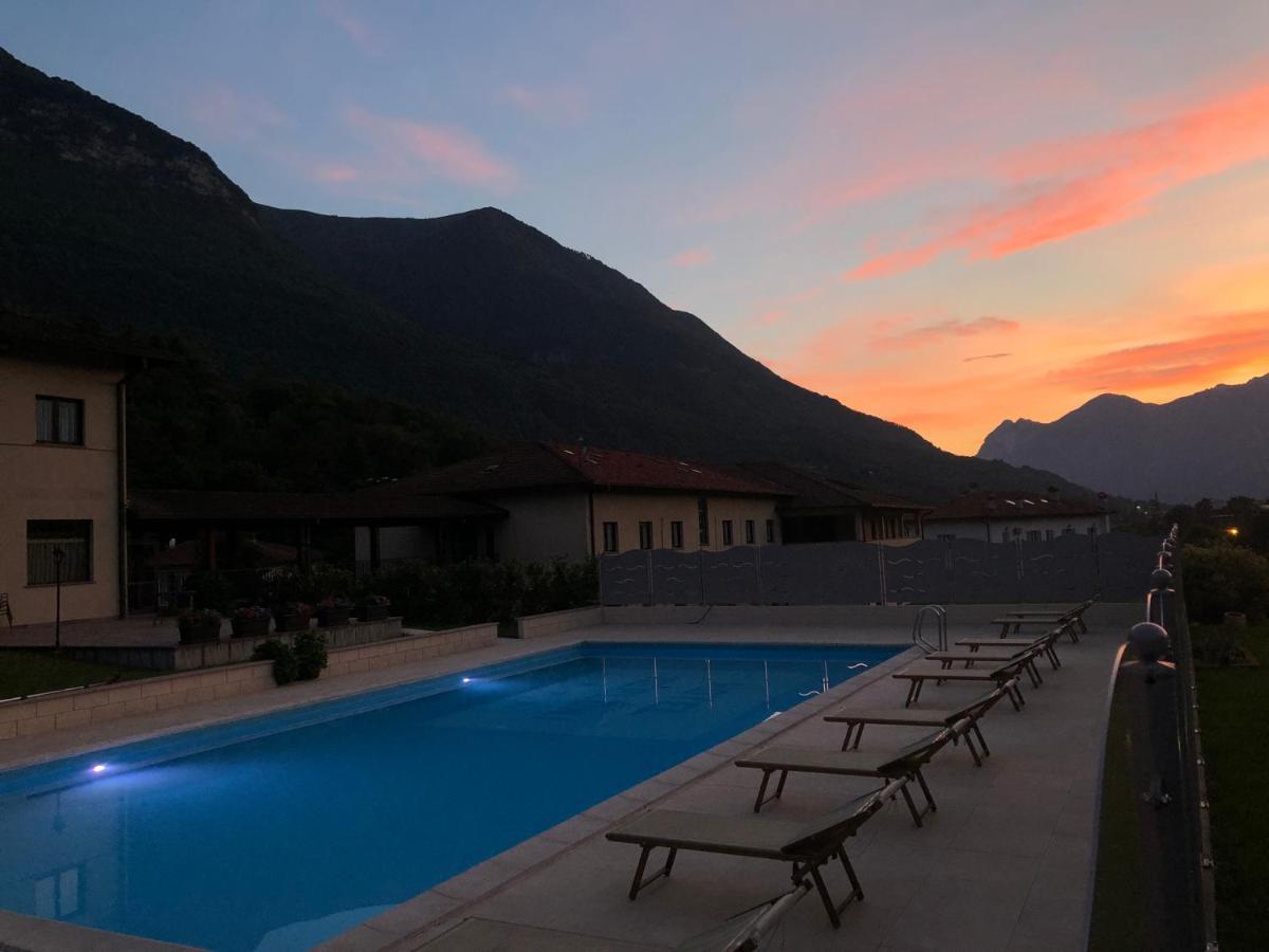 Hotel Merloni Grandola ed Uniti Exterior foto