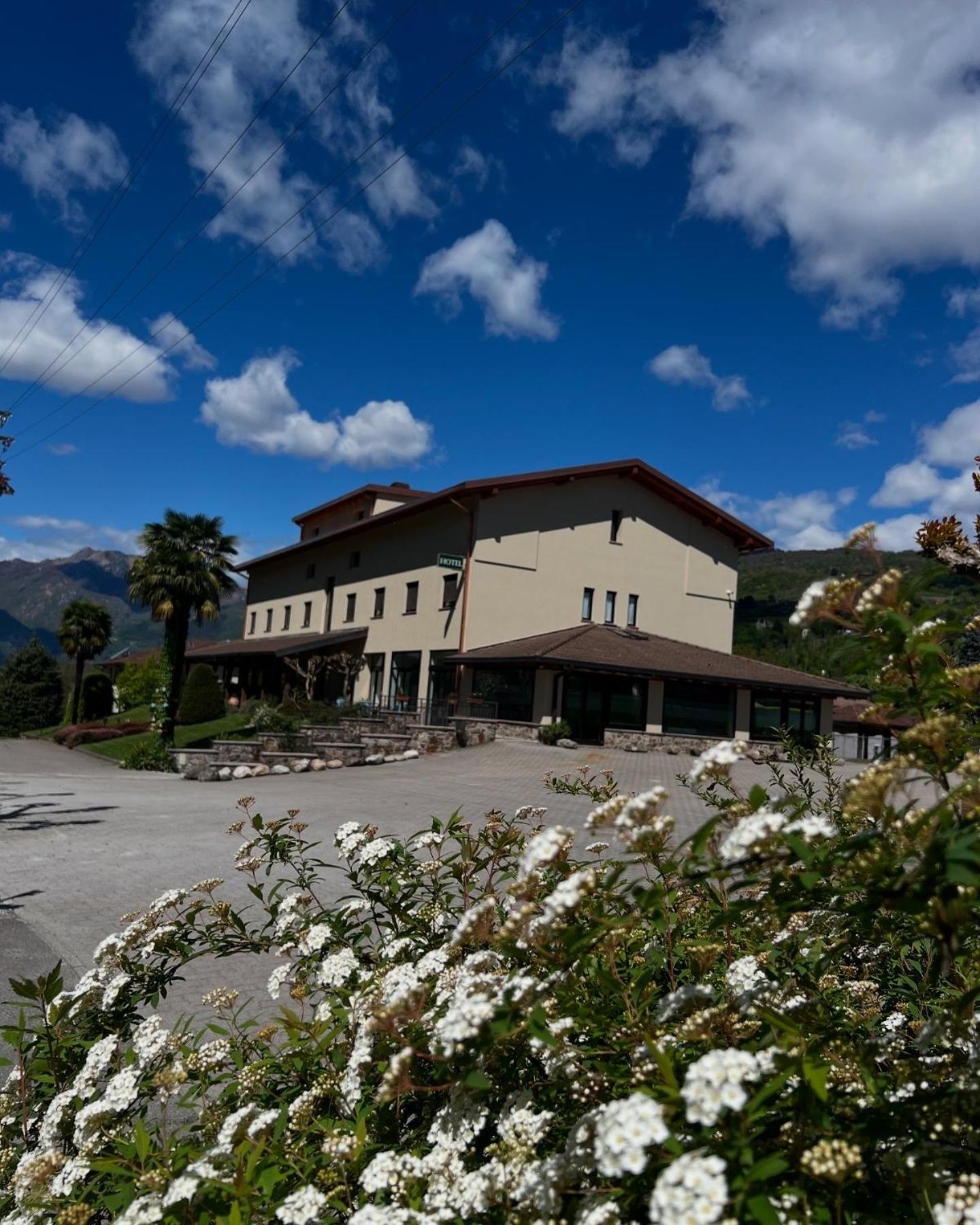 Hotel Merloni Grandola ed Uniti Exterior foto