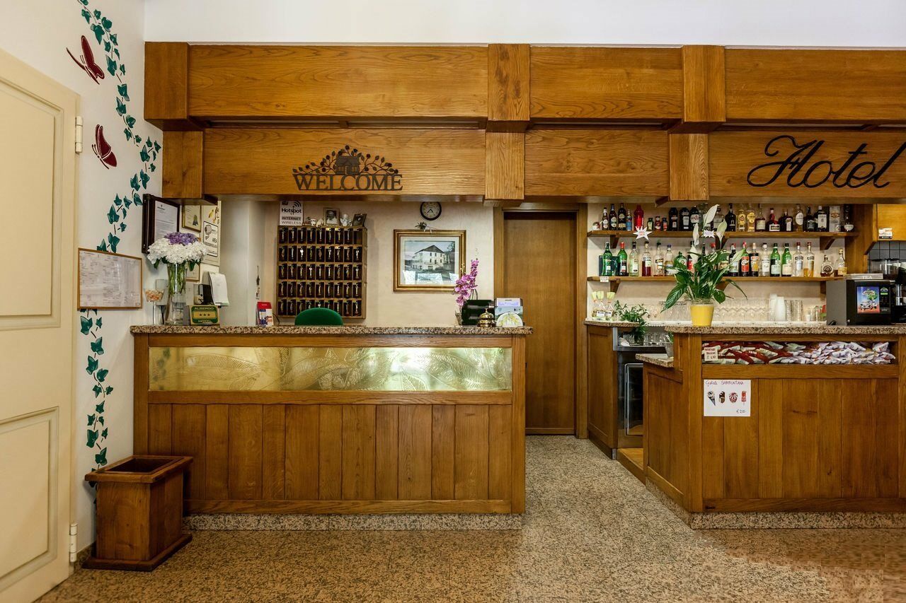 Hotel Merloni Grandola ed Uniti Exterior foto